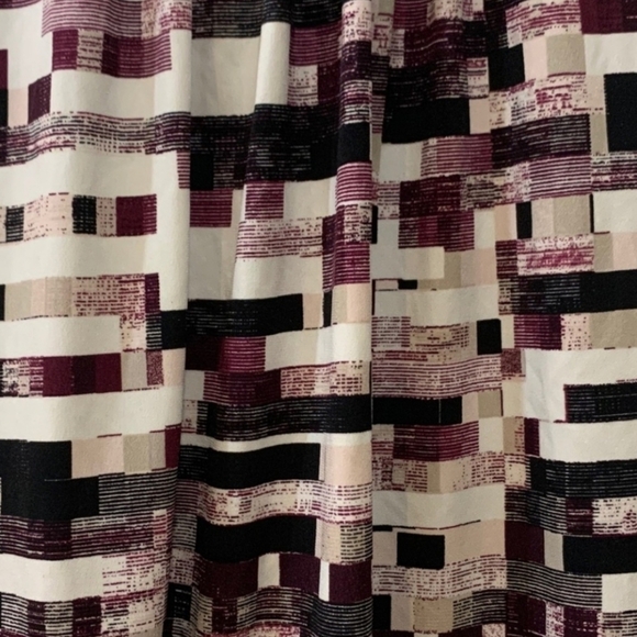 Calvin Klein Pleated Neckline Sleeveless Top Women's Medium Petite PM White EUC - Picture 3 of 6